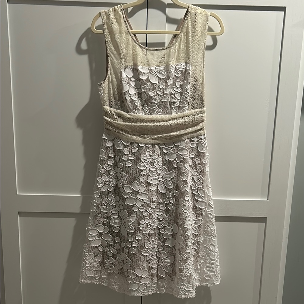 Moulinette Soeurs Anthropologie white and tan lace dress